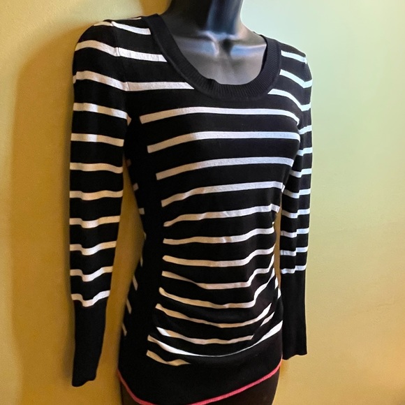 Delia’s Sweater - Striped with Pink Tie - Picture 2 of 7